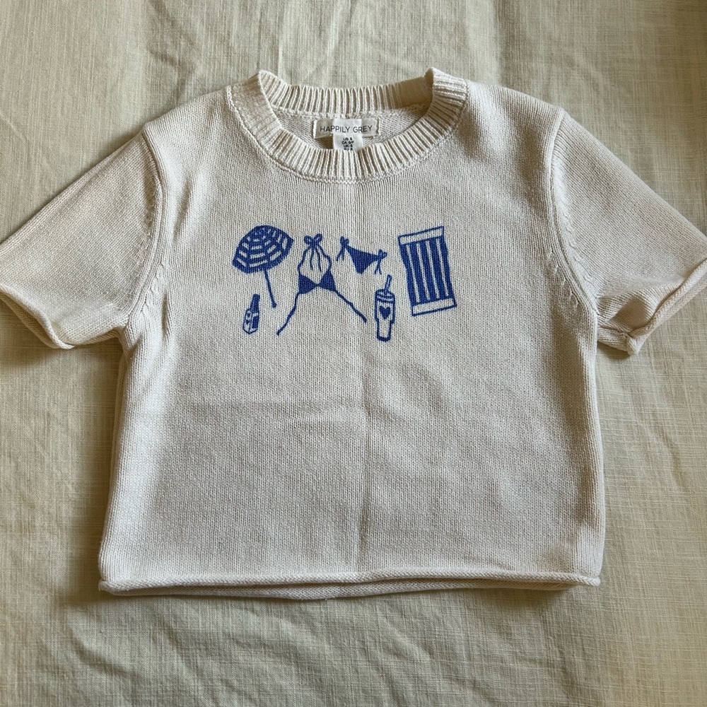 Women's Cream Crop Top with Blue Beach Print